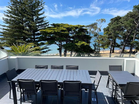 C-Scape Penthouse - Cowes Beach Front - Tourism Search 4