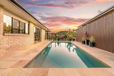CABA17 - Waterfront Home With A Pool! - Tourism Search 0