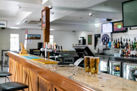 Capella Hotel Motel - Tourism Search 2