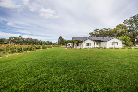 CASALE ESTATE - Tourism Search 2