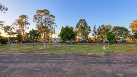 Cunnamulla Tourist Park - Tourism Search 3