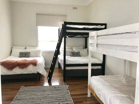 D109 Inner City Oasis On Buckingham - Tourism Search 3