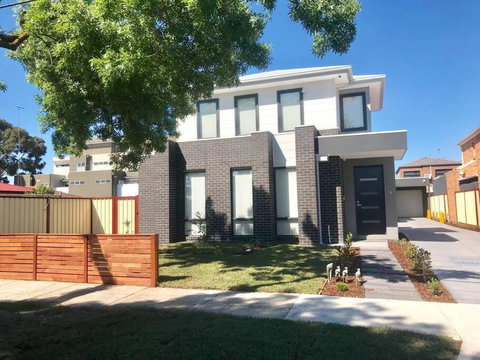 D110 Sweet Melon Super Stay-fantastic - Tourism Search 0