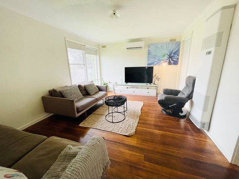 D118 Cawood Family Stay - Tourism Search 3