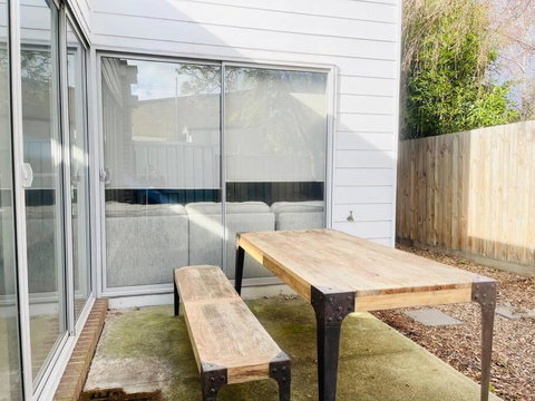 D119 Silver Birch Family Stay - Tourism Search 1