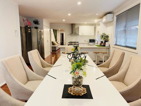 D130 The Link Fantasy Place - Tourism Search 0