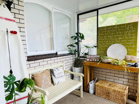 D132 Well Keep Secret Lake Home - Tourism Search 1