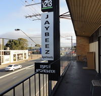 3 BEDROOM APARTMENT ST MARYS - Tourism Search