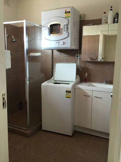 3 BEDROOM APARTMENT ST MARYS - Tourism Search 1