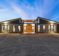 3 WISE MONKEYS MANSFIELD - Tourism Search