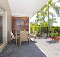 356 ' Oaks Pacific Blue' 265 Sandy Point Rd - Air conditioned direct pool access and suited for disability - Tourism Search