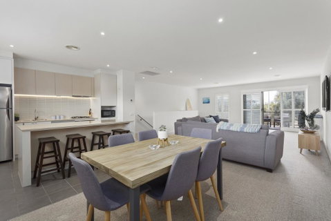 4 Sands Terrace - Tourism Search 3