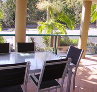 4/84 Lawson Street - Beach Haven 4 - Tourism Search