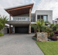 5 Liamina Avenue Apartment - Tourism Search