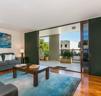 6/21-25 Fletcher Street - A Seventh Heaven - Tourism Search