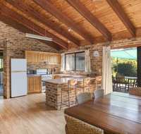 75 River Rd - Tabourie Hideaway - Tourism Search