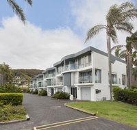 9 Cirrus  Fingal Bay - Tourism Search