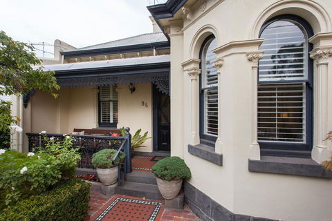 94 Highett - Inner City Period Home - Tourism Search 0