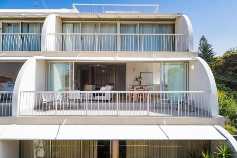 A Ray Of Sunshine - Tourism Search 3