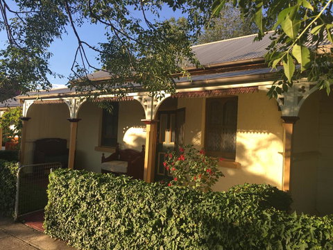 A Settlers Cottage Accommodation Bathurst CBD - Tourism Search 2