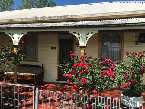 A Settlers Cottage Accommodation Bathurst CBD - Tourism Search 1
