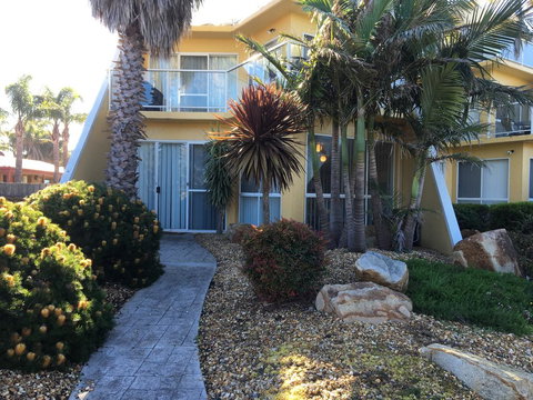 Abel Tasman On Esplanade - Tourism Search 0