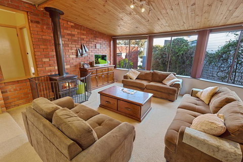 Above Sunset - 100m From The Paynesville Lakes - Tourism Search 2