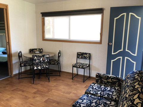 Acacia Caravan Park & Holiday Units - Tourism Search 3