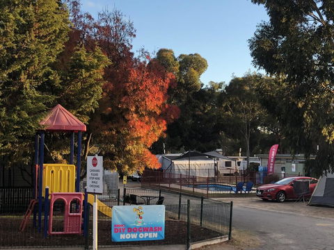 Acacia Caravan Park & Holiday Units - Tourism Search 0