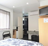 Acland Street Studio Apartment FREE PARKING - Tourism Search