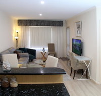 ADELAIDE CBD APARTMENT - 3BR 2BATH  CARPARK - Tourism Search
