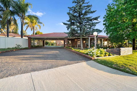 Econo Lodge Border Gateway Wodonga - Tourism Search 1