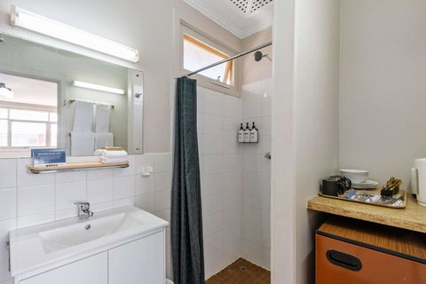 Econo Lodge Port Augusta - Tourism Search 3