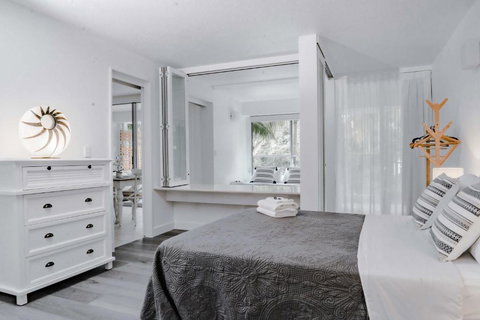 DRIFT PALM COVE- Private 2 Bed -Apartment 2204 - Tourism Search 4