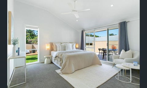 Family Retreat In Burleigh - Tourism Search 3