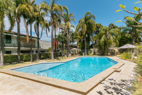 Flag Motor Lodge - Tourism Search 0