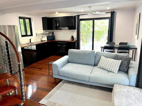 Gabba Central Lofthouse Sleeps5 Pets - Tourism Search 4
