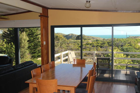 Gabbadah Beach House - Tourism Search 1