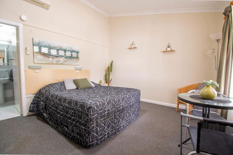 Gundagai Motel - Tourism Search 0