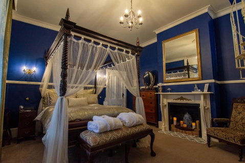 Heytesbury House - Tourism Search 0