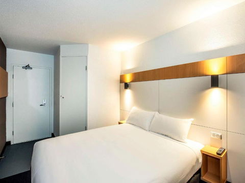 Ibis Budget - Enfield - Tourism Search 1