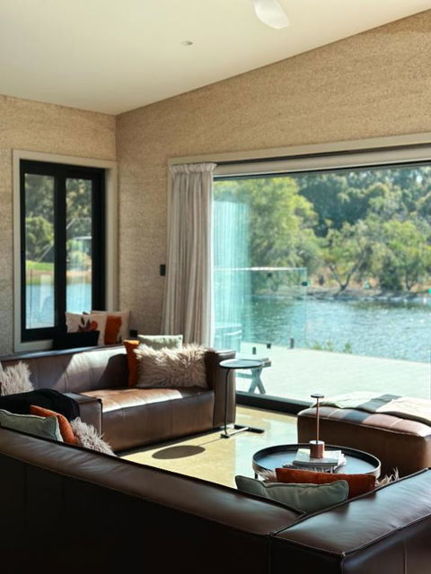 INDICA HEMP HOUSE - Multi Award Winning-Luxury-Eco Designed House-lake Views-hot Tub-Cinema - Tourism Search 2