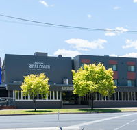 Adelaide Royal Coach - Tourism Search