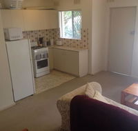 Affordable comfortable Inglewood apartmentPool - Tourism Search