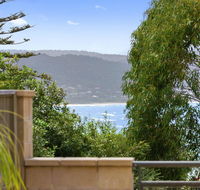 APARTMENT 23 PACIFIC APARTMENTS - sit on the deck and soak in the view - Tourism Search