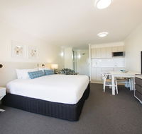 Apartments  2 Landsborough - Tourism Search