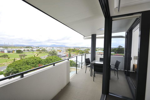 Apartments G60 Gladstone - Tourism Search 1