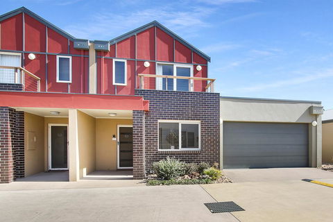 Apartments On Church - Unit 7 - Tourism Search 0