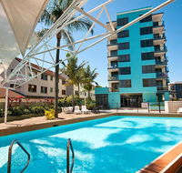 Aqualine Apartments On The Broadwater - Tourism Search
