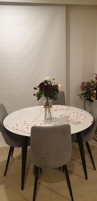 M-city Apartment - Tourism Search 0